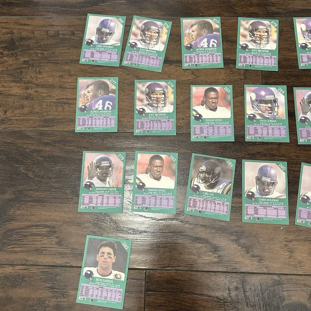 1991 Minnesota Vikings Football Card Lot Of  19 Trading Cards